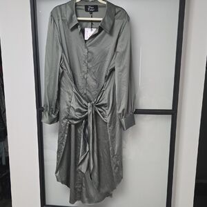 NWT NINA PARKER SILKY TIE SHIRT DRESS. SZ 3X